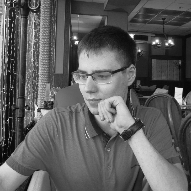 Михаил Русаков - автор курса